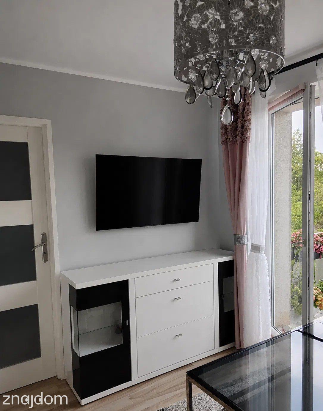 3-pokojowe mieszkanie z balkonem - zdjęcie 6