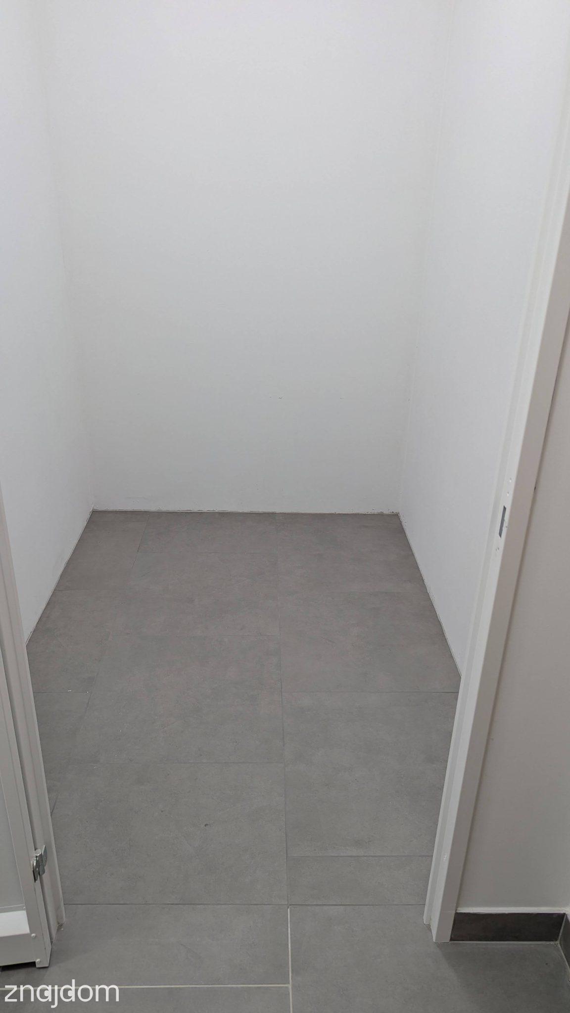 Nowe mieszkanie 42m2, komórka 3m2, taras 6m2, park - zdjęcie 17