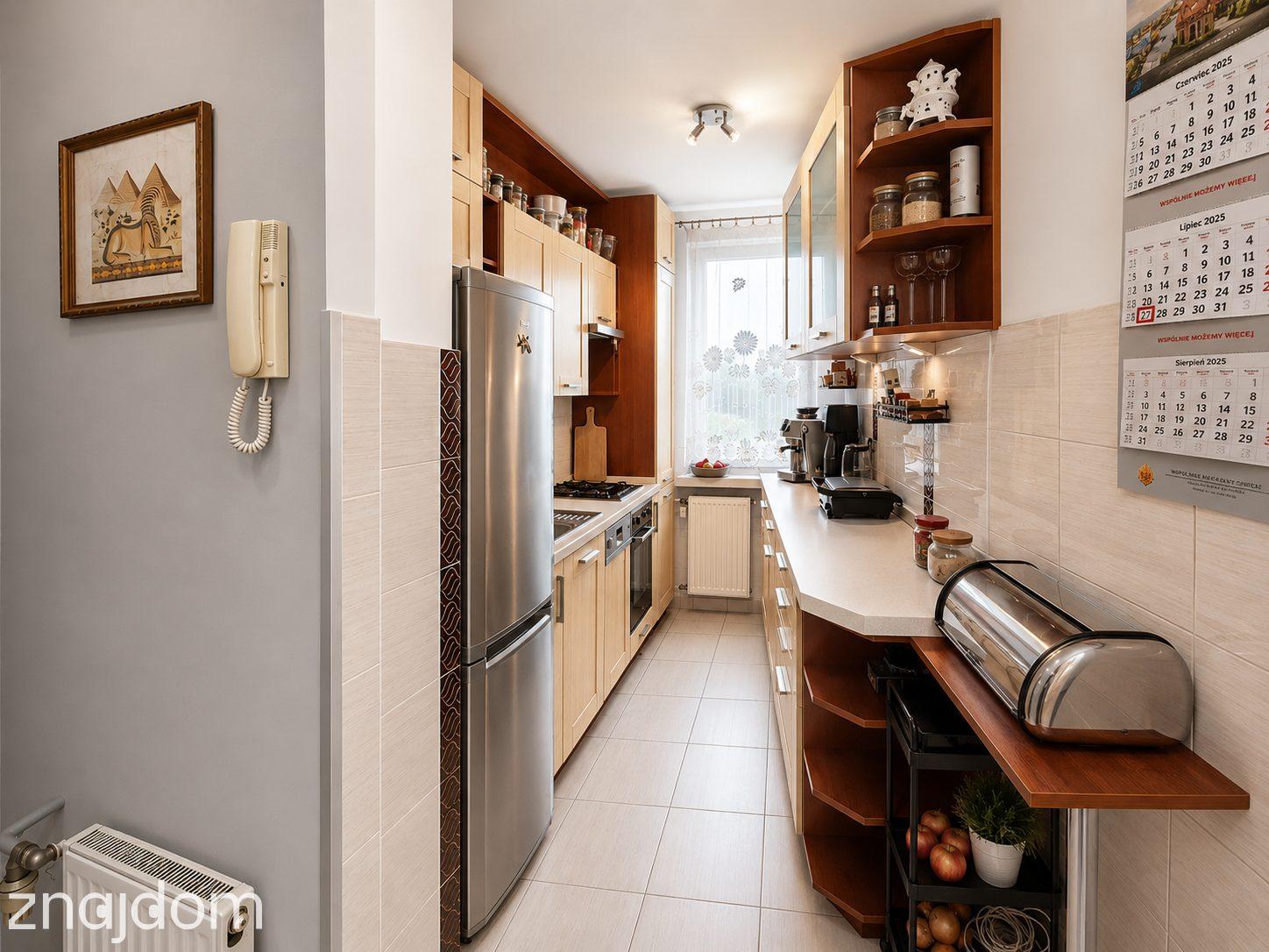 mieszkanie 61m2, osobna kuchnia + 3 pok. balkon. - zdjęcie 9