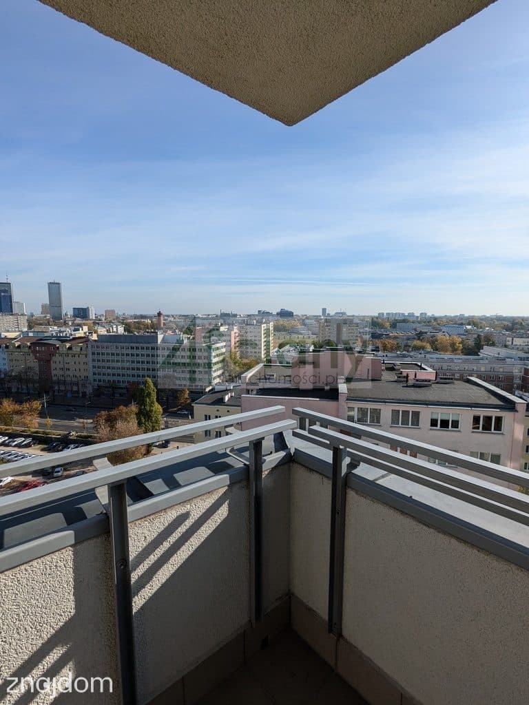 Przestronne mieszkanie w centrum Warszawy - zdjęcie 16