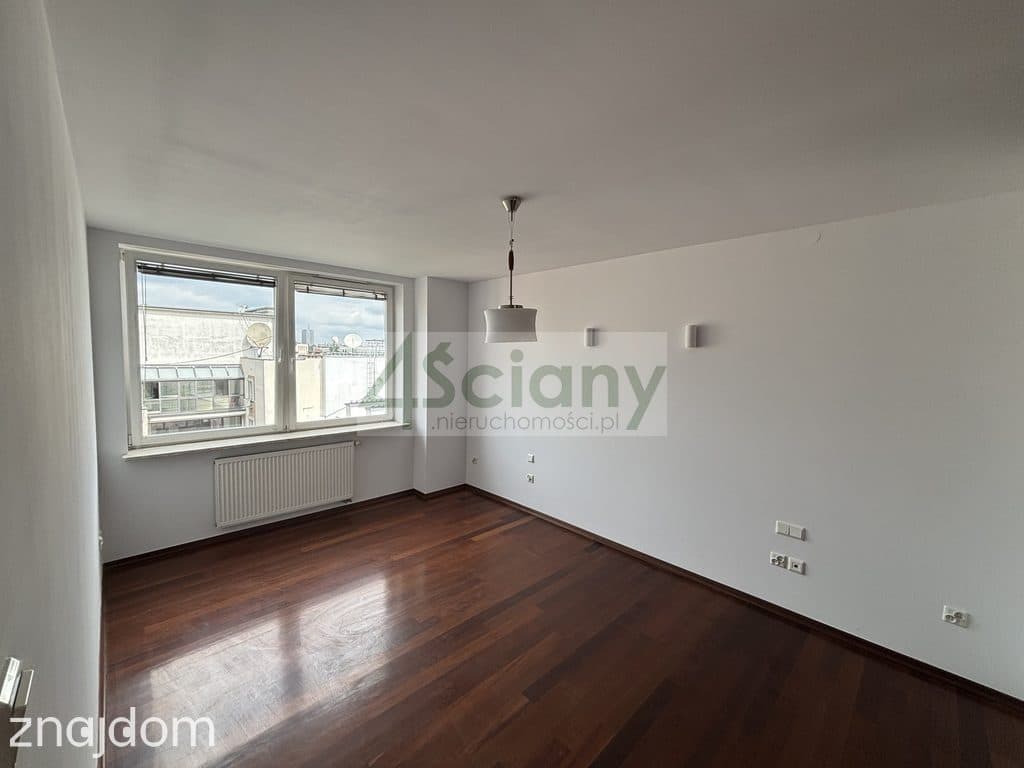 Komfortowy 4-pokojowy apartament na Woli - zdjęcie 8