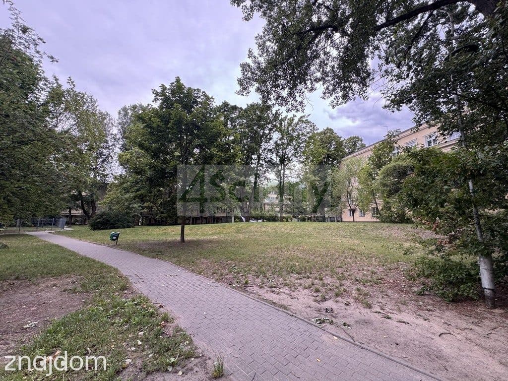 Klimatyczne 2 pokoje na Woli w Kamienicy - zdjęcie 12