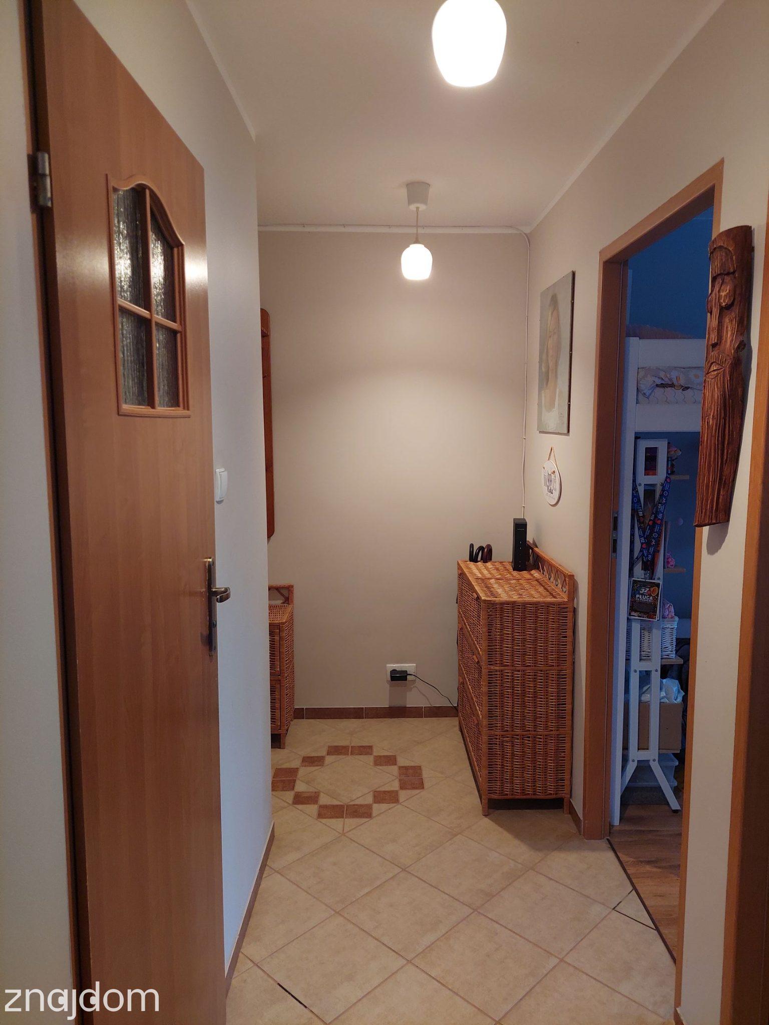 Mieszkanie 3 pokojowe w Gdyni - zdjęcie 16