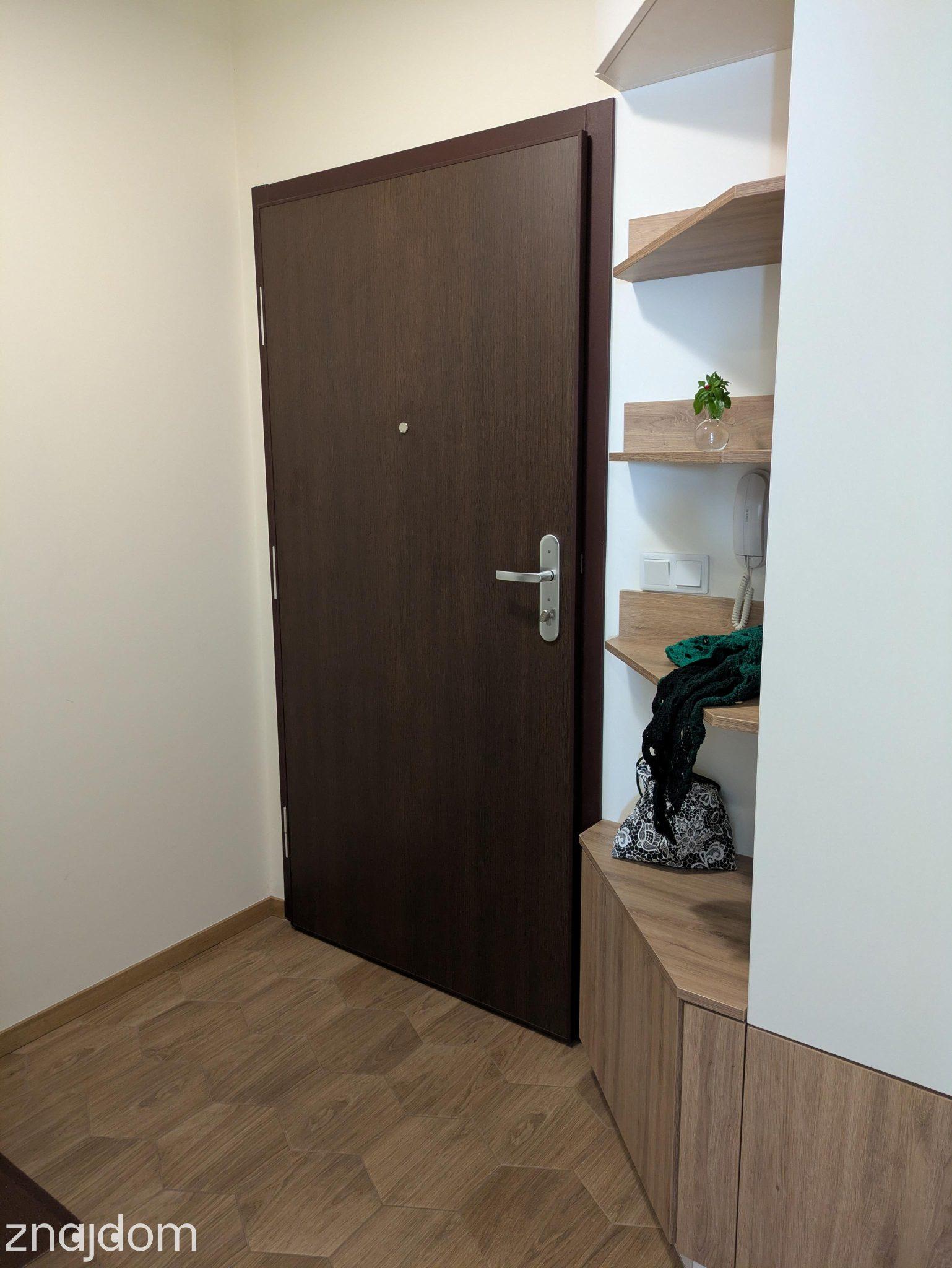 Mieszkanie 46m² // os. Bohaterów września // 2 pok - zdjęcie 5