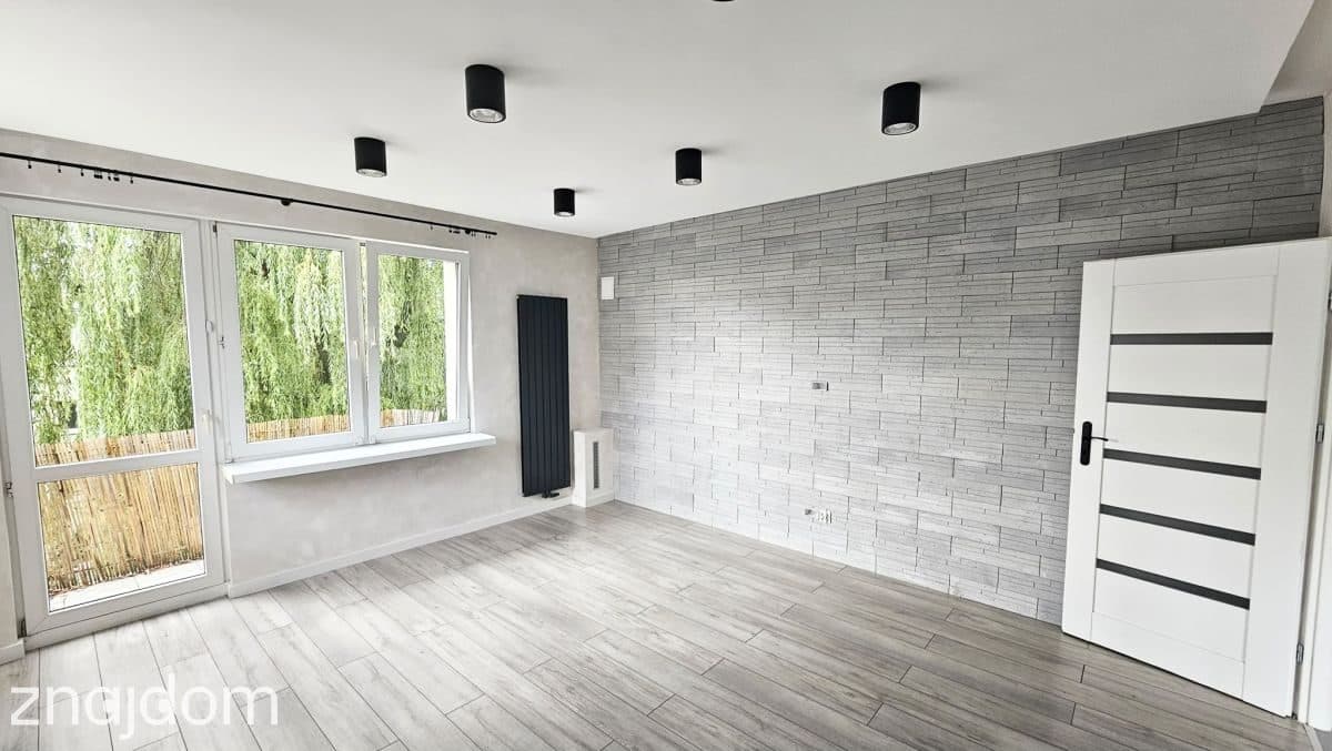 Bałuty, 2 pokoje, balkon, rozkład po remoncie - zdjęcie 2