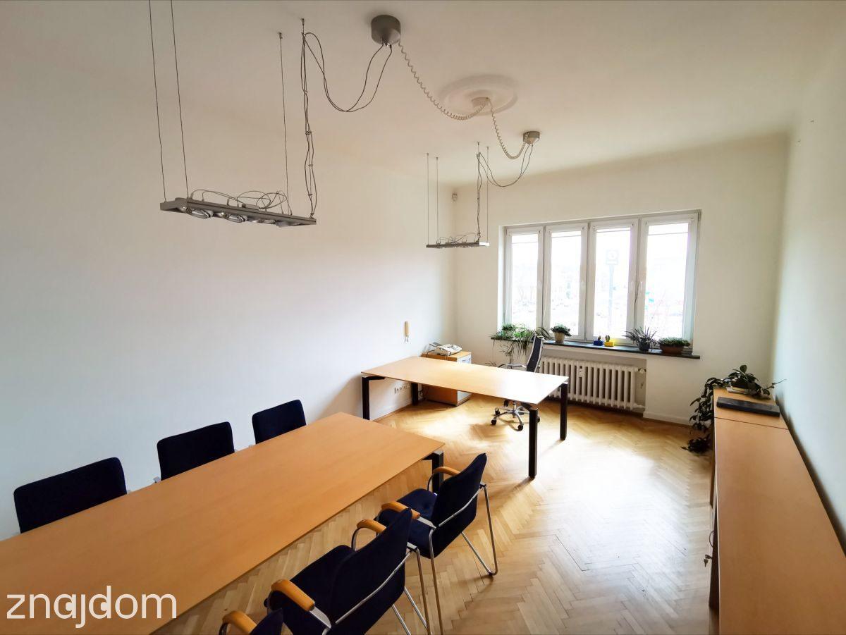 5 pokoi w przedwojennej kamienicy/ ścisłe centrum - zdjęcie 7