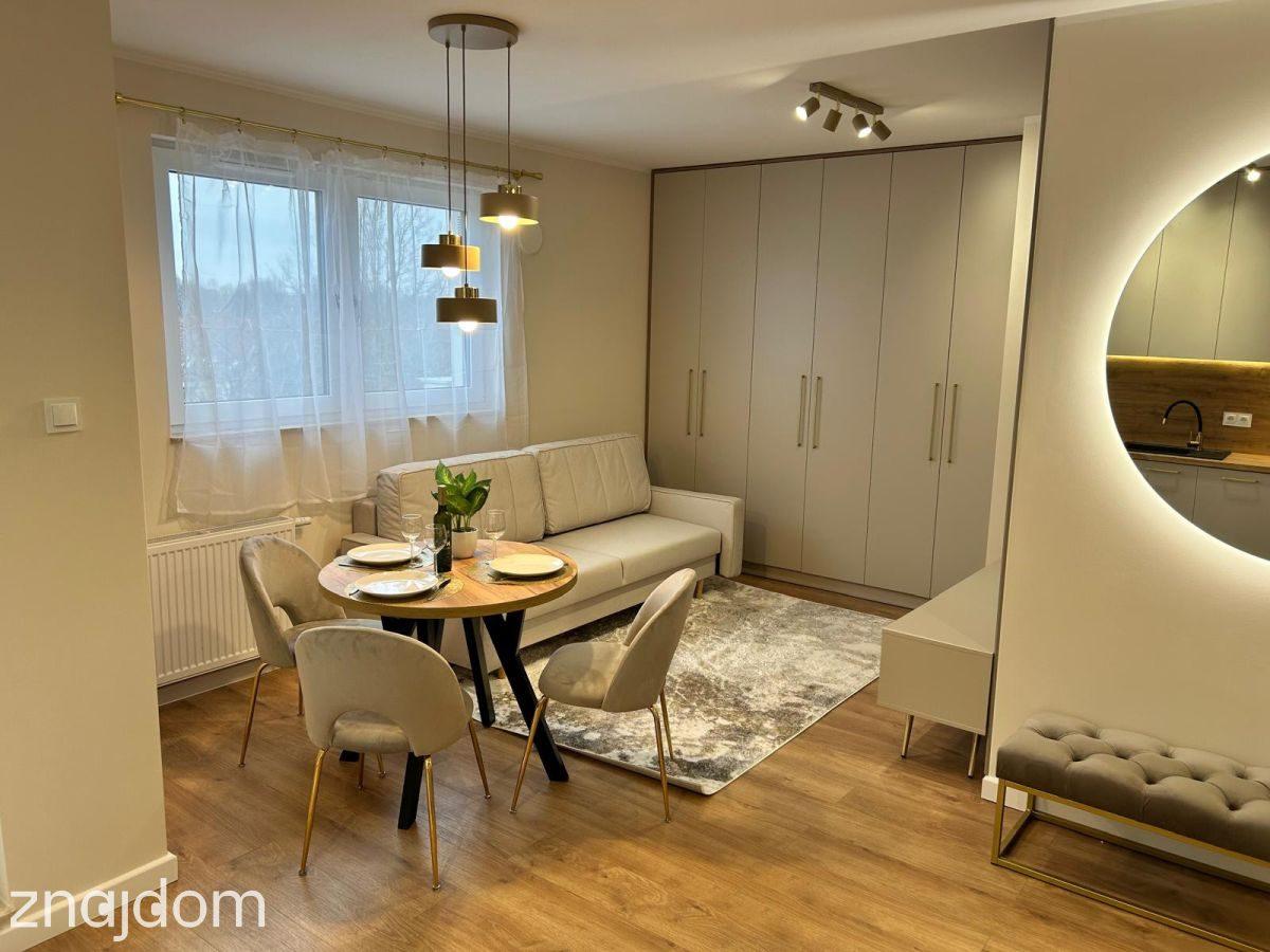 Dwa pokoje pod klucz*Widzew*winda*balkon - zdjęcie 9