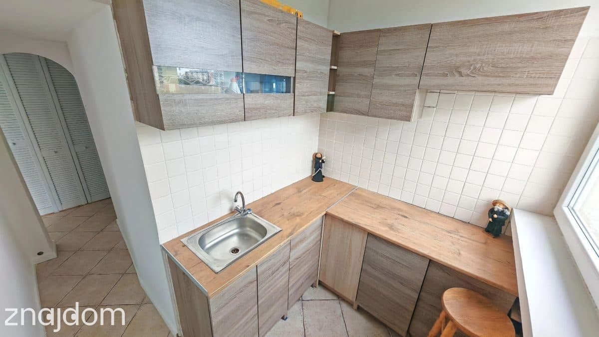 M3 z balkonem Dąbrowa 2 pokoje - zdjęcie 8