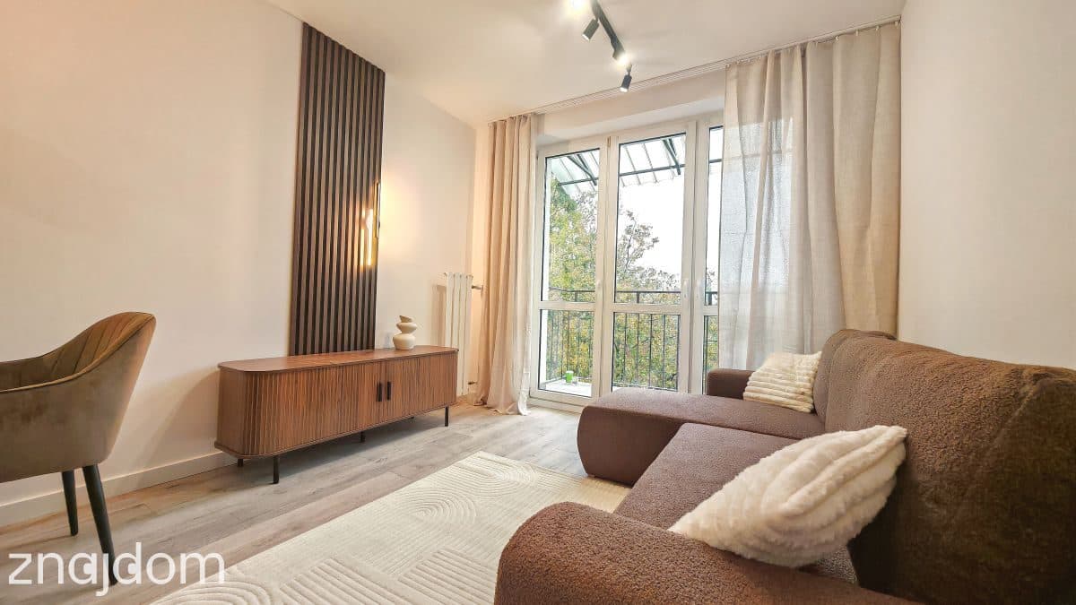 Rozkladowe 3 pokoje po remoncie z balkonem