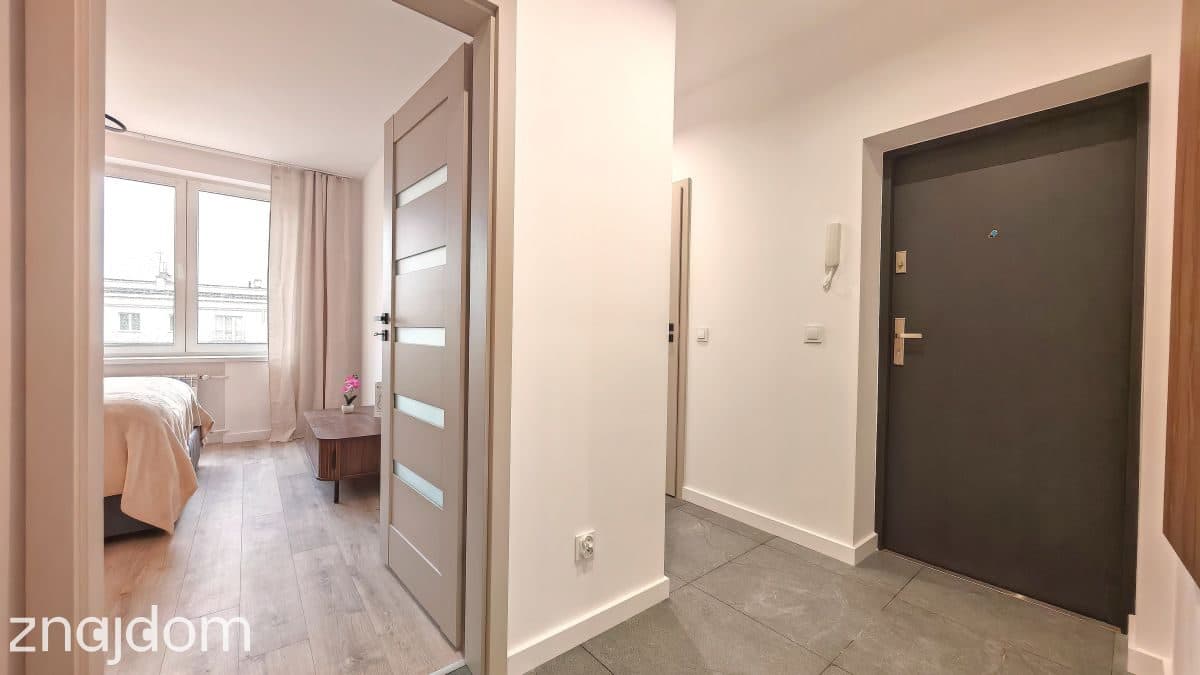 Rozkladowe 3 pokoje po remoncie z balkonem - zdjęcie 5