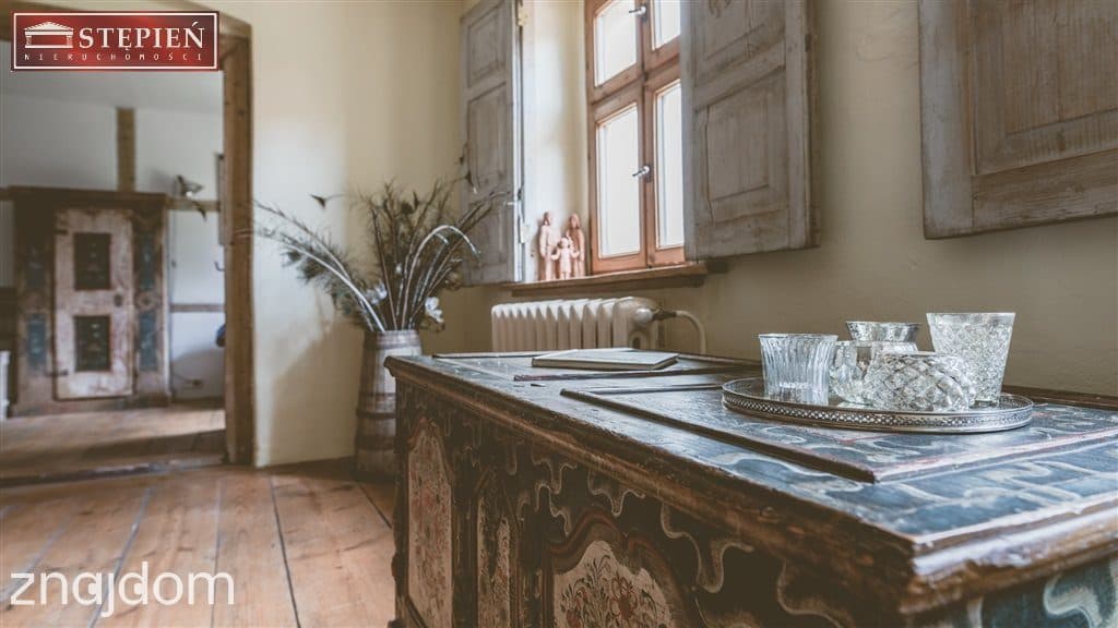Romantyczna willa w wyjątkowej lokalizacji - zdjęcie 16