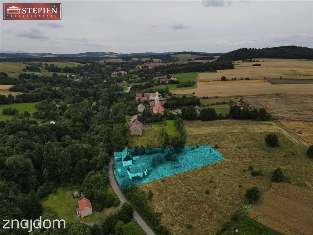 Dom z zabudowaniami w malowniczym Marczowie - zdjęcie 3
