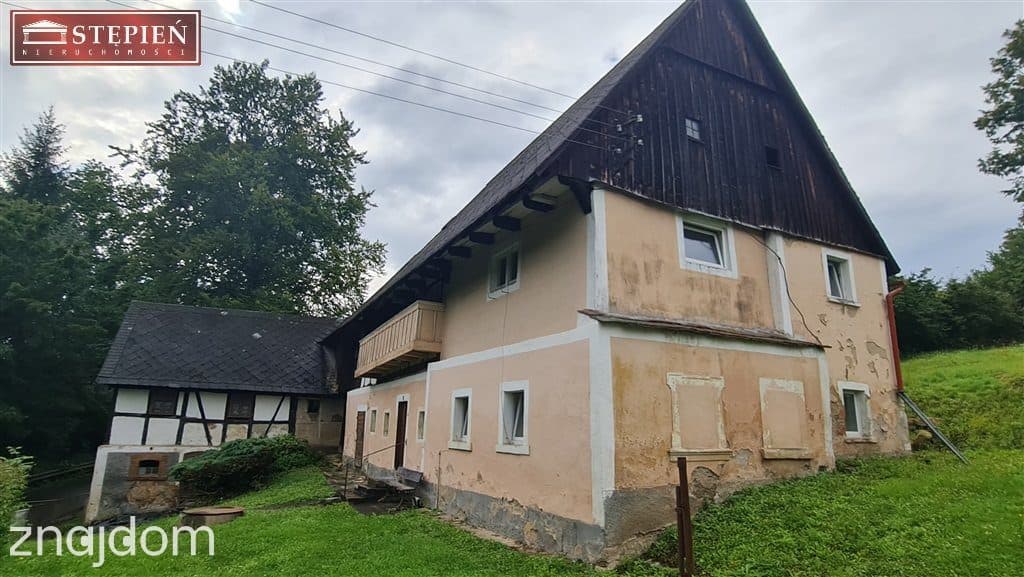 Dom z zabudowaniami w malowniczym Marczowie - zdjęcie 7