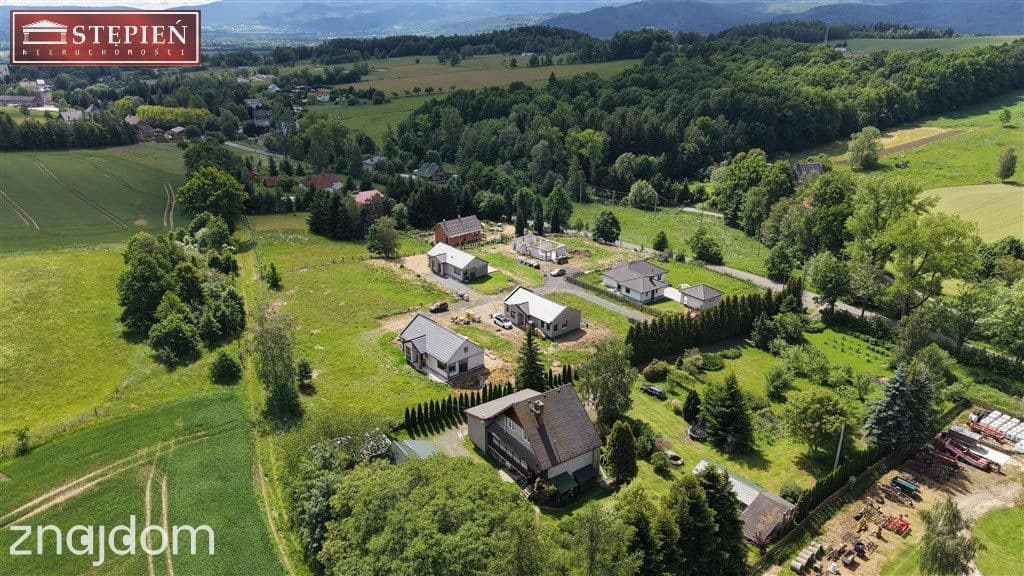 Nowoczesny dom z widokiem na Karkonosze - zdjęcie 13