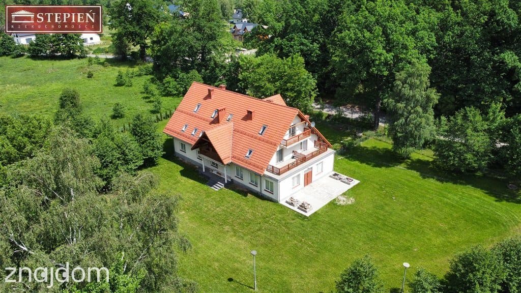 Wyjątkowa rezydencja z widokiem na Karkonosze - zdjęcie 3