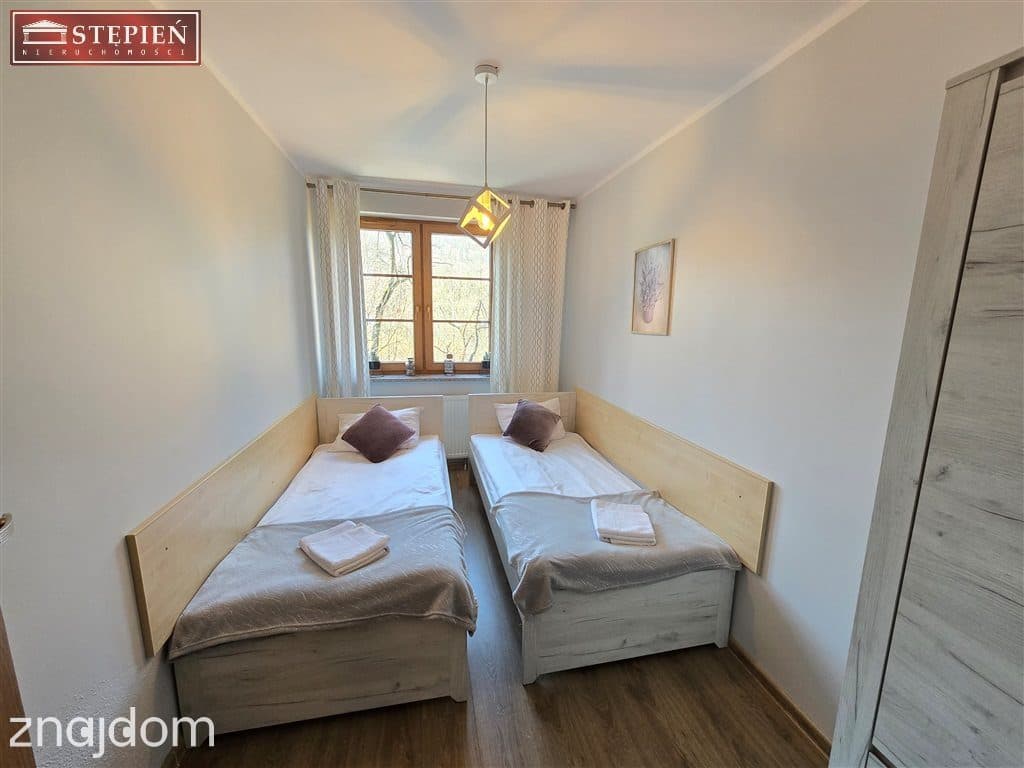 Apartament w Karpaczu z garażem - zdjęcie 12