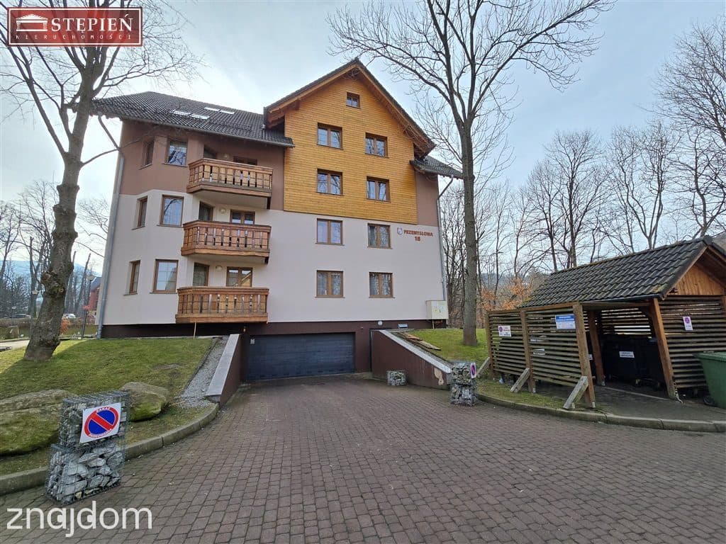 Apartament w Karpaczu z garażem - zdjęcie 3