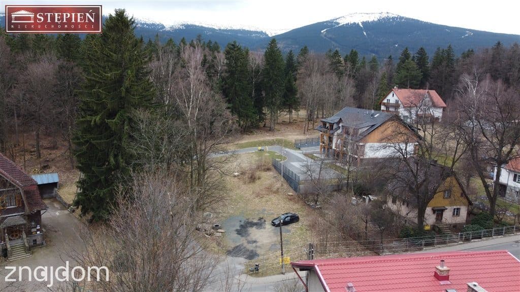 Ul.1 Maja, Szklarska Poręba-1255m2, PUM 700m2