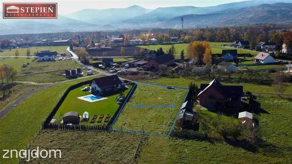 Działka z pozwoleniem na budowę na 3 budynki 1611m