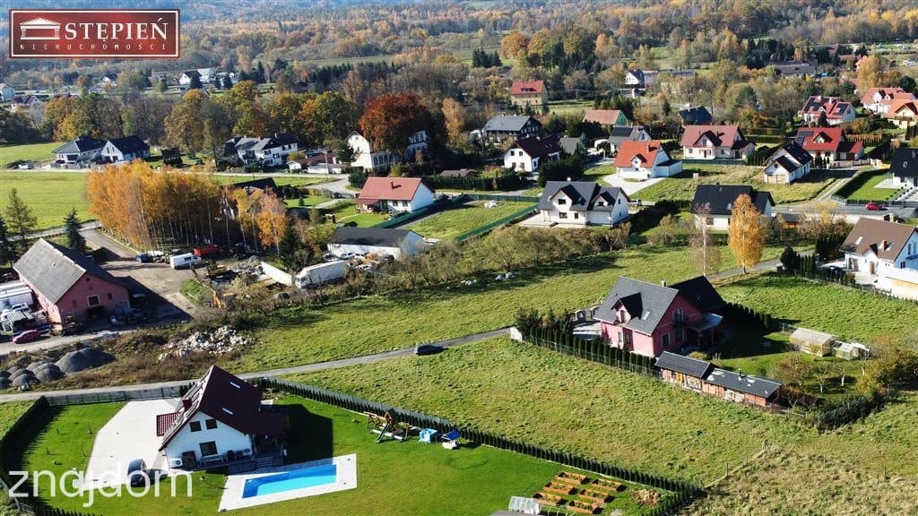 Działka z pozwoleniem na budowę na 3 budynki 1611m - zdjęcie 5