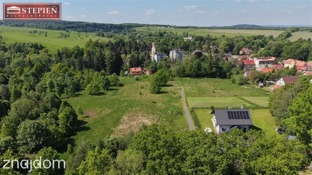 Malownicza działka w świetnej lokalizacji - zdjęcie 10