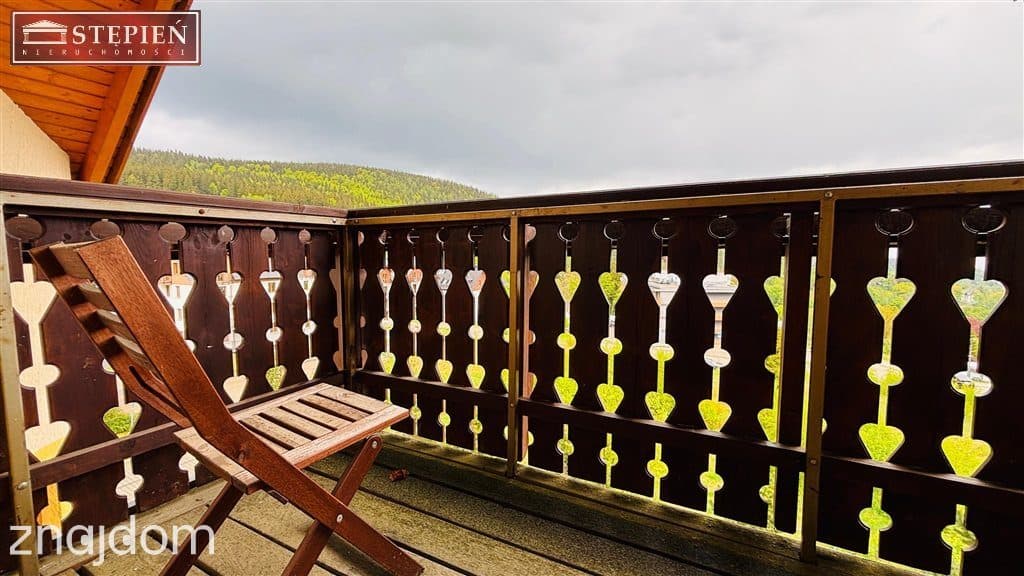 Apartament dwupoziomowy z widokiem na Karkonosze - zdjęcie 10