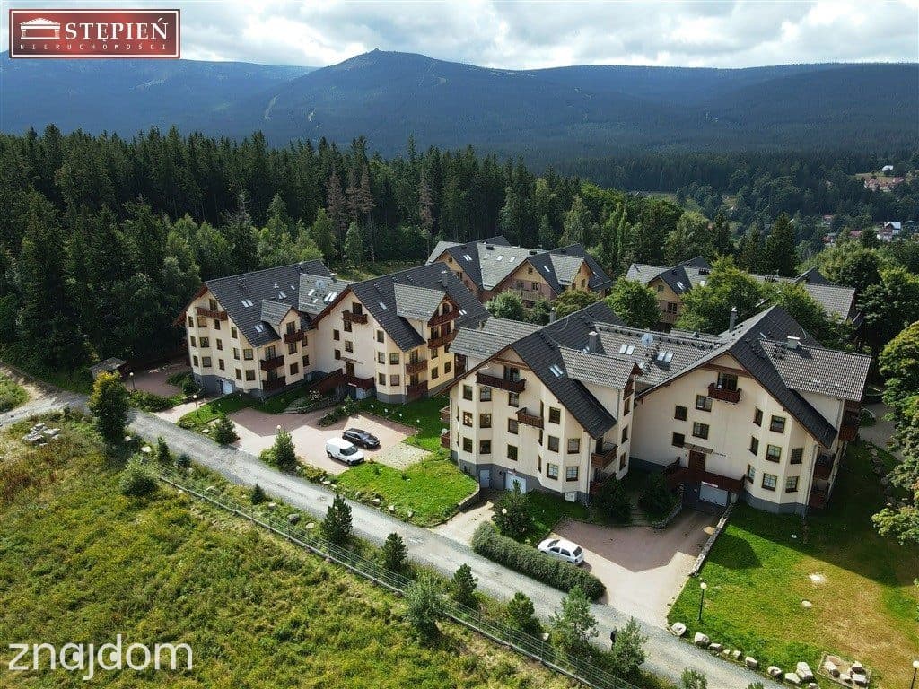 Apartament dwupoziomowy z widokiem na Karkonosze - zdjęcie 15