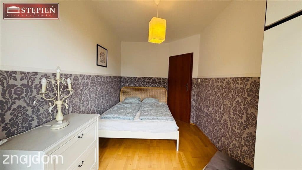 Apartament dwupoziomowy z widokiem na Karkonosze - zdjęcie 6