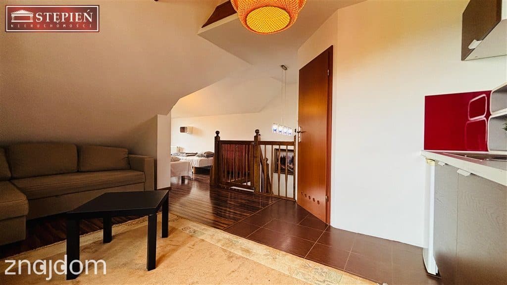 Apartament dwupoziomowy z widokiem na Karkonosze - zdjęcie 9