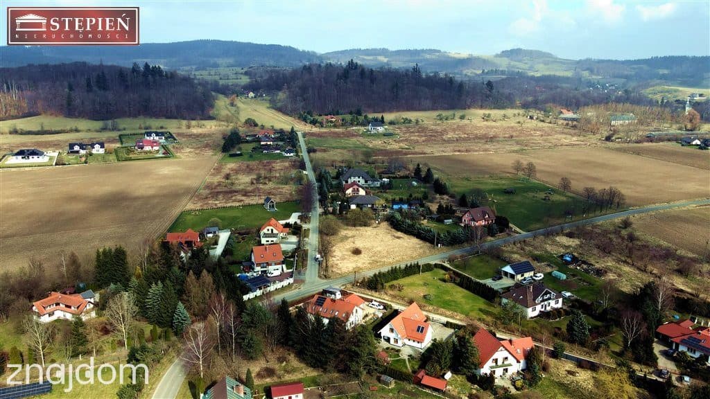 Urokliwa działka budowlana w Komarnie. - zdjęcie 16