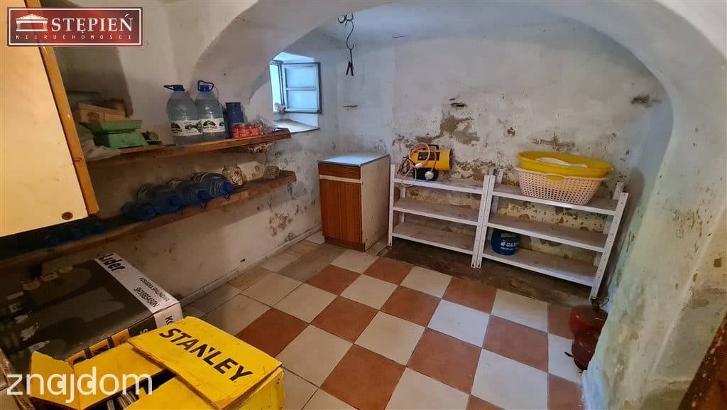 Dom w spokojnej okolicy - zdjęcie 14