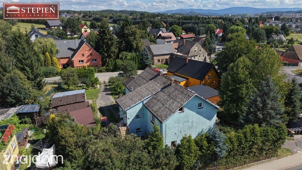 Pół domu w Jeżowie Sudeckim - zdjęcie 2