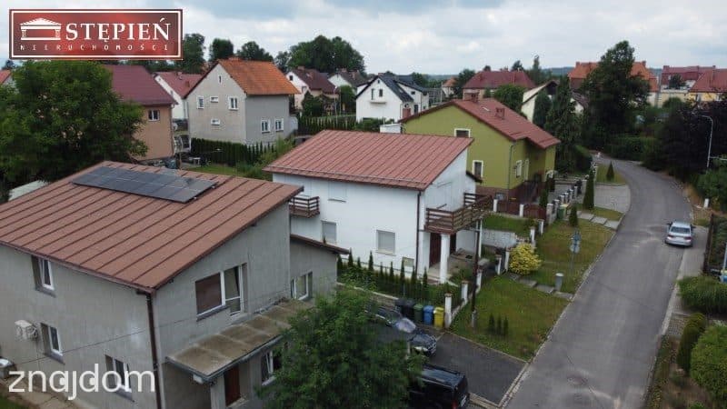 Dom w Gryfowie Śląskim w w spokojnej okolicy - zdjęcie 12