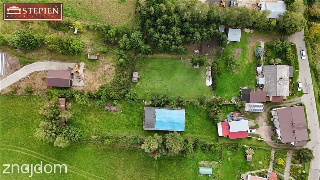 Działka 1626 m² z budynkiem mieszkalnym do remontu - zdjęcie 8