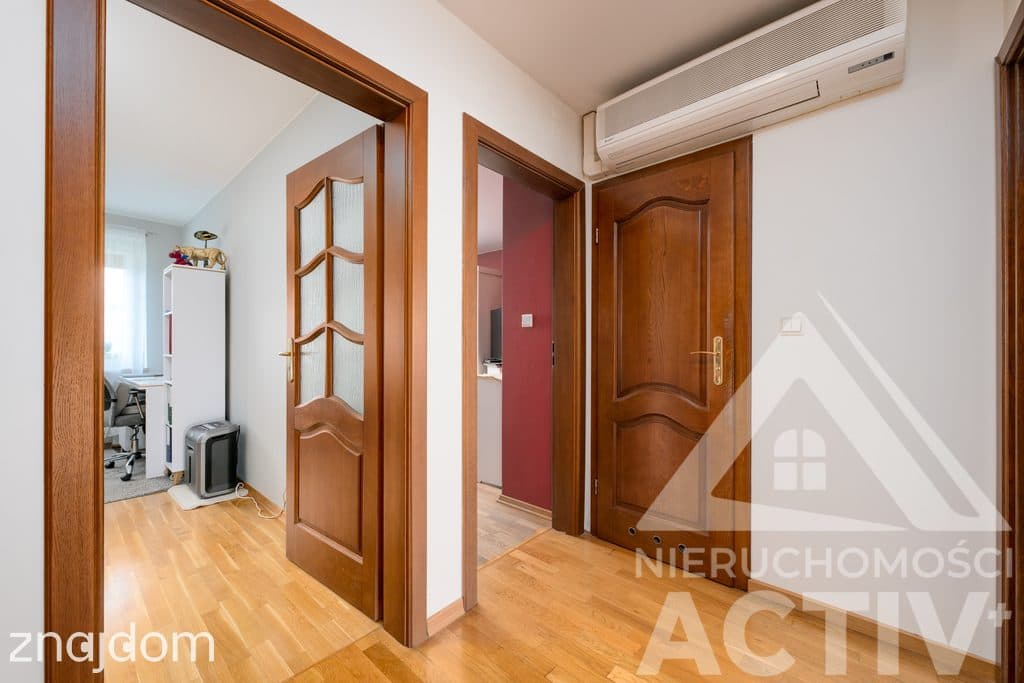 Szeregowiec z wydzielonym mieszkaniem, k.Magnolii - zdjęcie 17