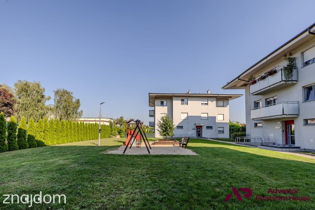 Duży balkon, tuż przy szkole i przedszkolu - zdjęcie 20