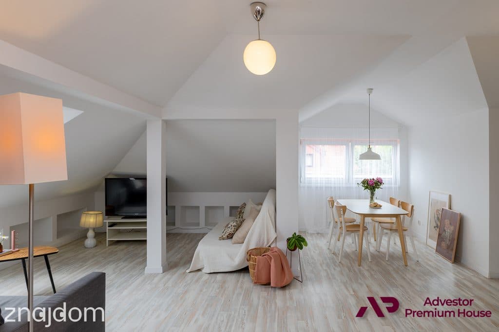 3 pokoje-Przestrzeń jak 100 m²-gotowe do wejścia - zdjęcie 3