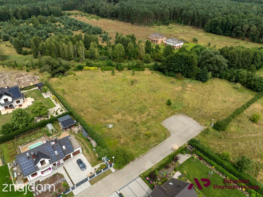 Działka tuż przy lesie w willowym otoczeniu - zdjęcie 9