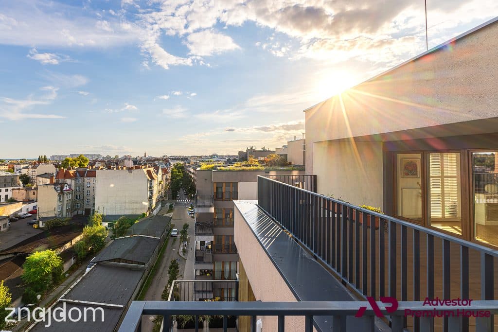 Penthouse z dużym tarasem i ogródkiem - zdjęcie 20