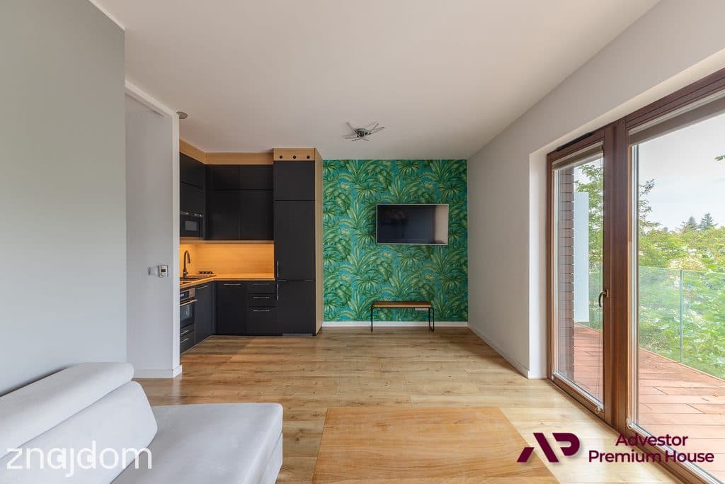 Przy samej cytadeli na zamkniętym osiedlu z ochron - zdjęcie 10