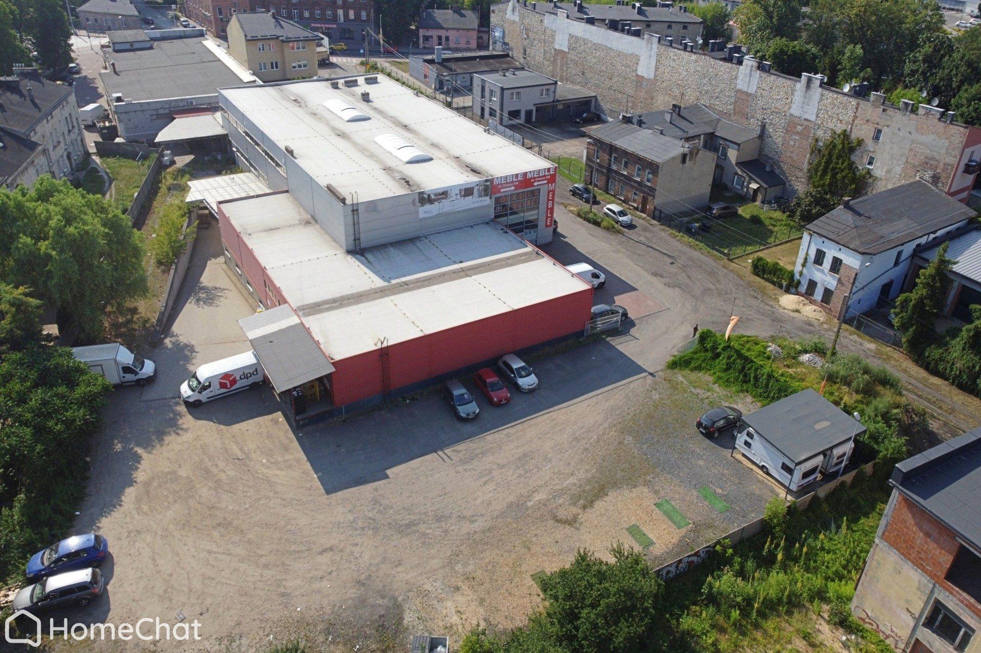 Obiekt handlowo-usługowo-magazynowy 3480 m², częściowo wynajęty.