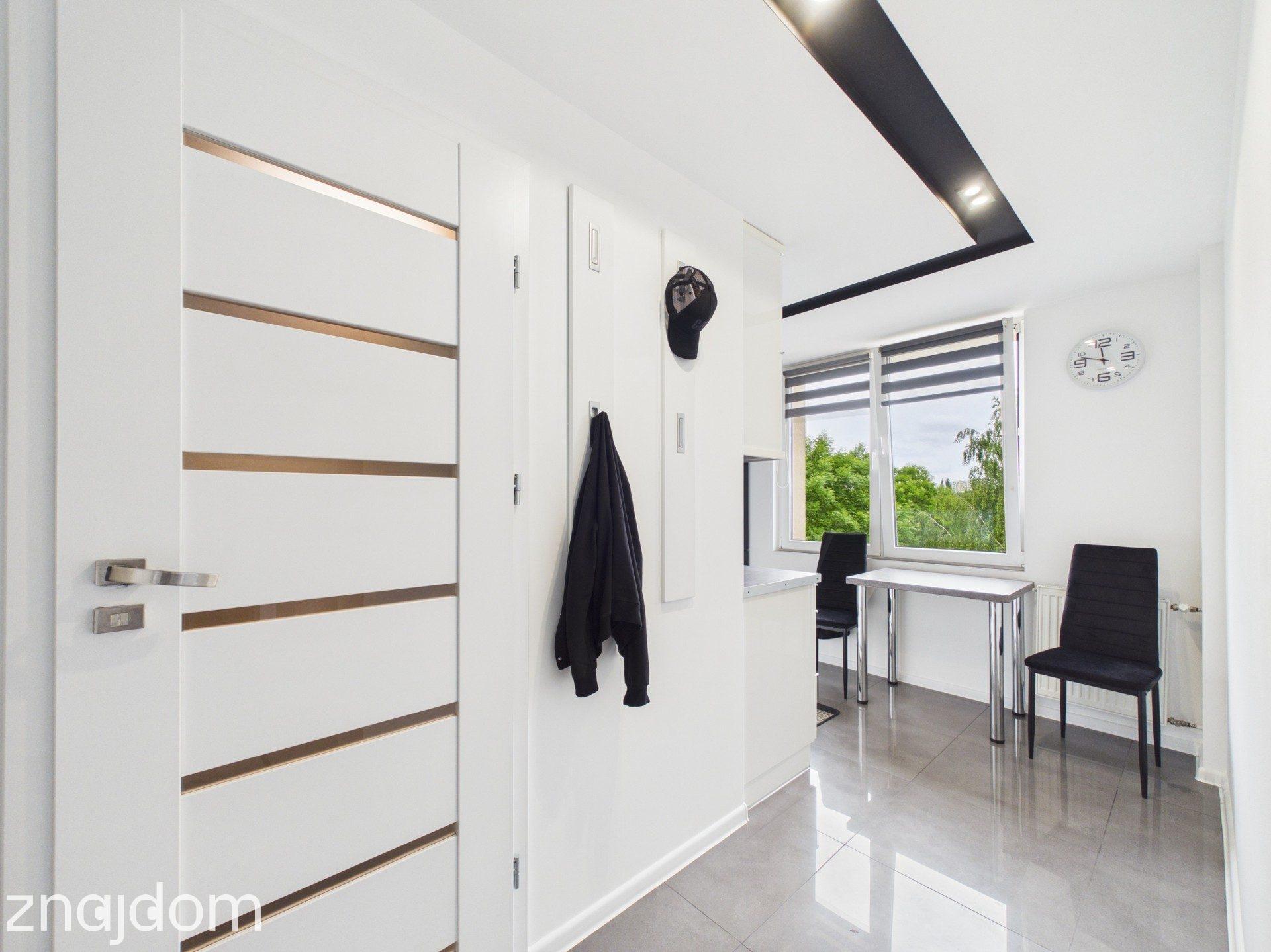 REZERWACJA - 31,57 m² w CENTRUM – po remoncie, odświeżona - zdjęcie 8