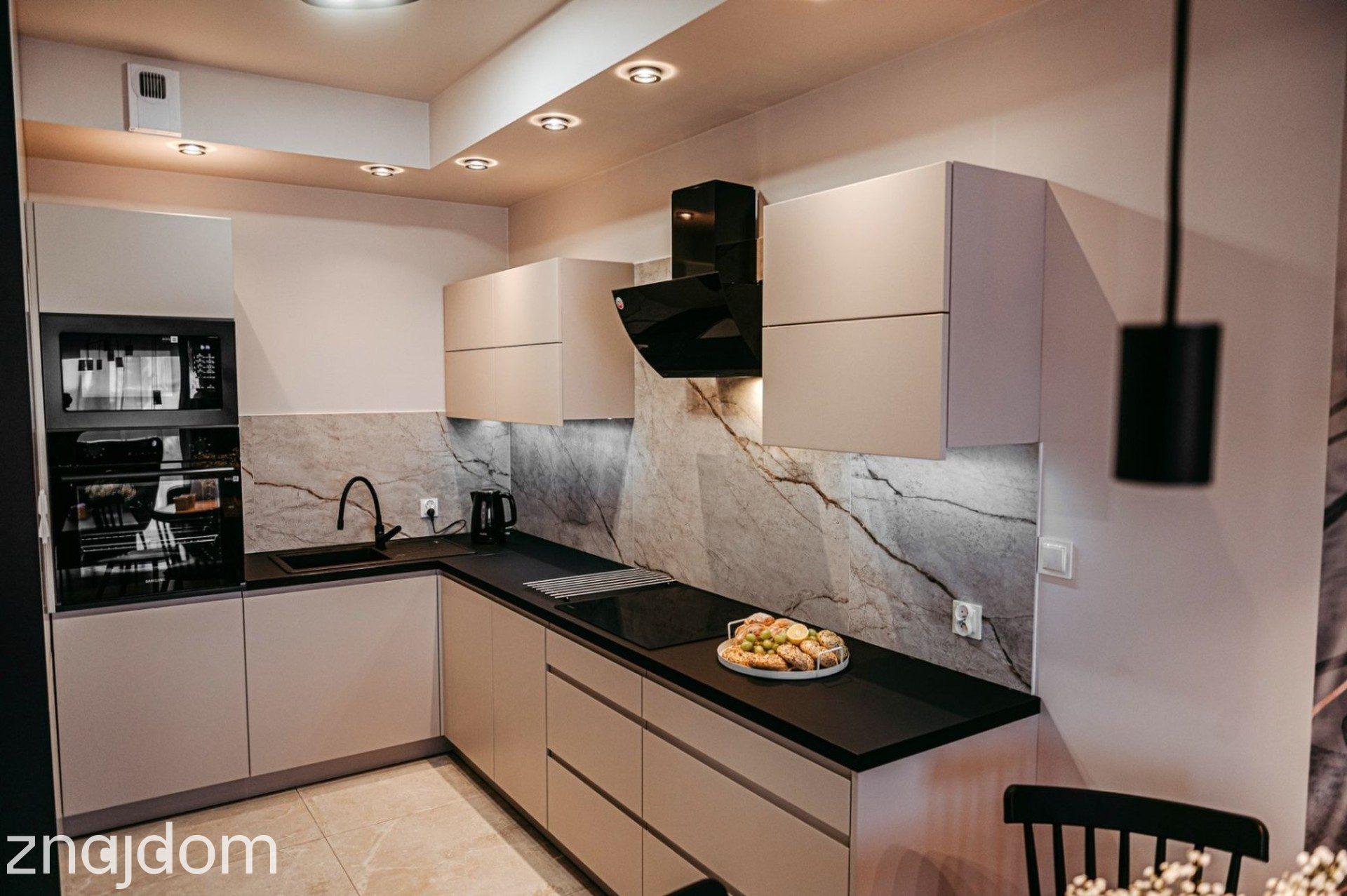 Apartament PREMIUM w Starym Browarze, 2 pokoje, 2 garaże - zdjęcie 8