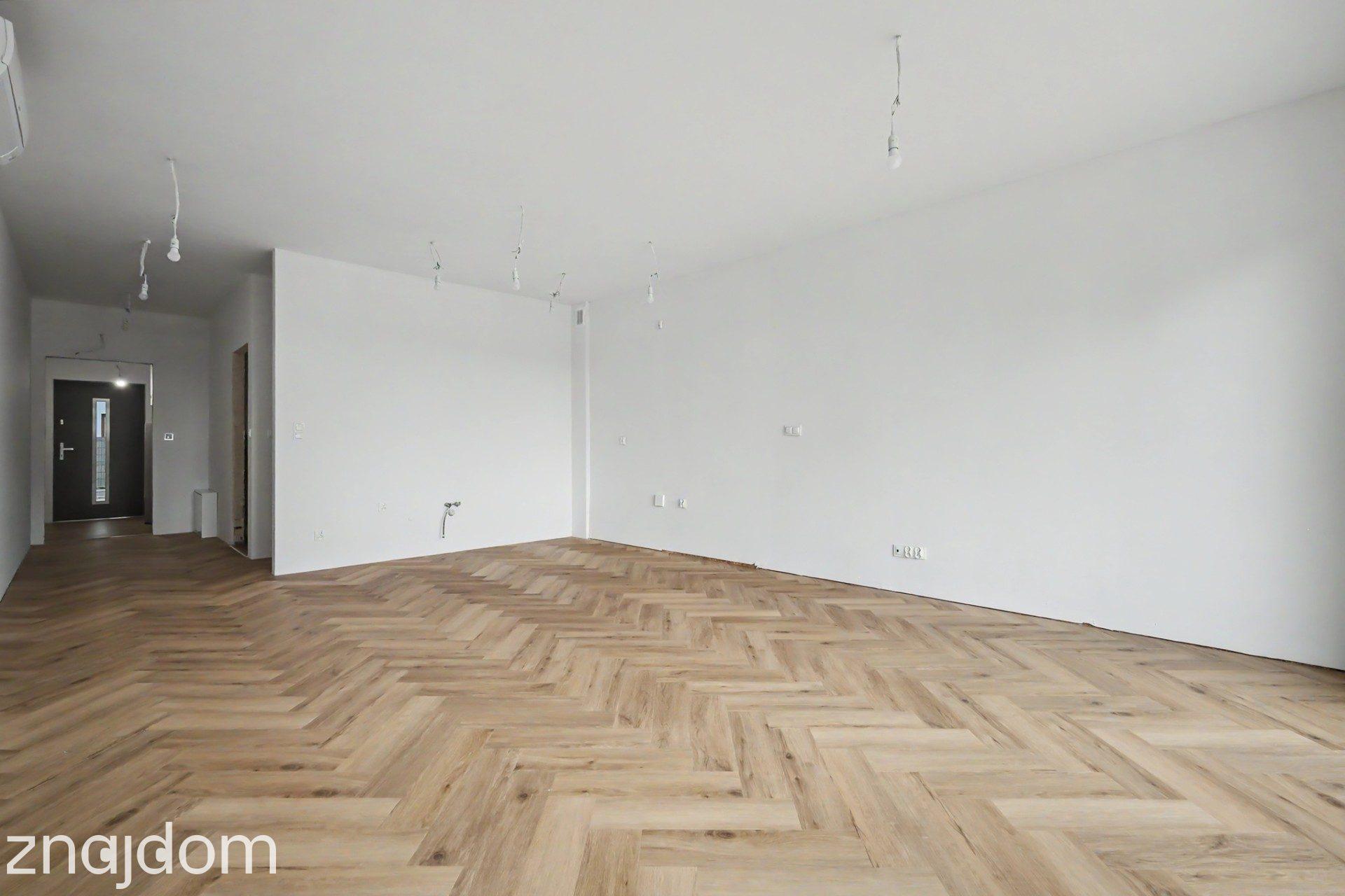 Skrajny segment | 250 m² ogrodu | Dokończ wg siebie - zdjęcie 3