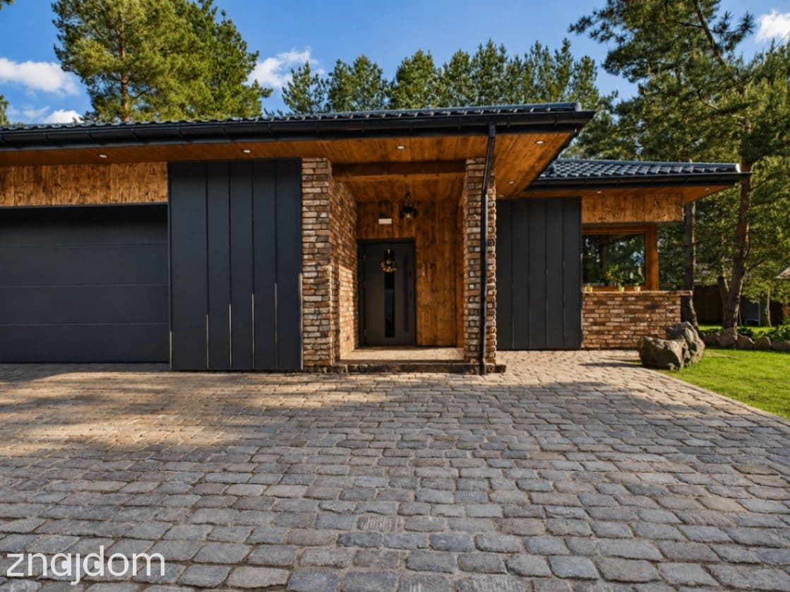 Dom 285 m² wśród sosen Żelechów działka 1103 m² pompa ciepła, PV, magazyn energi - zdjęcie 7