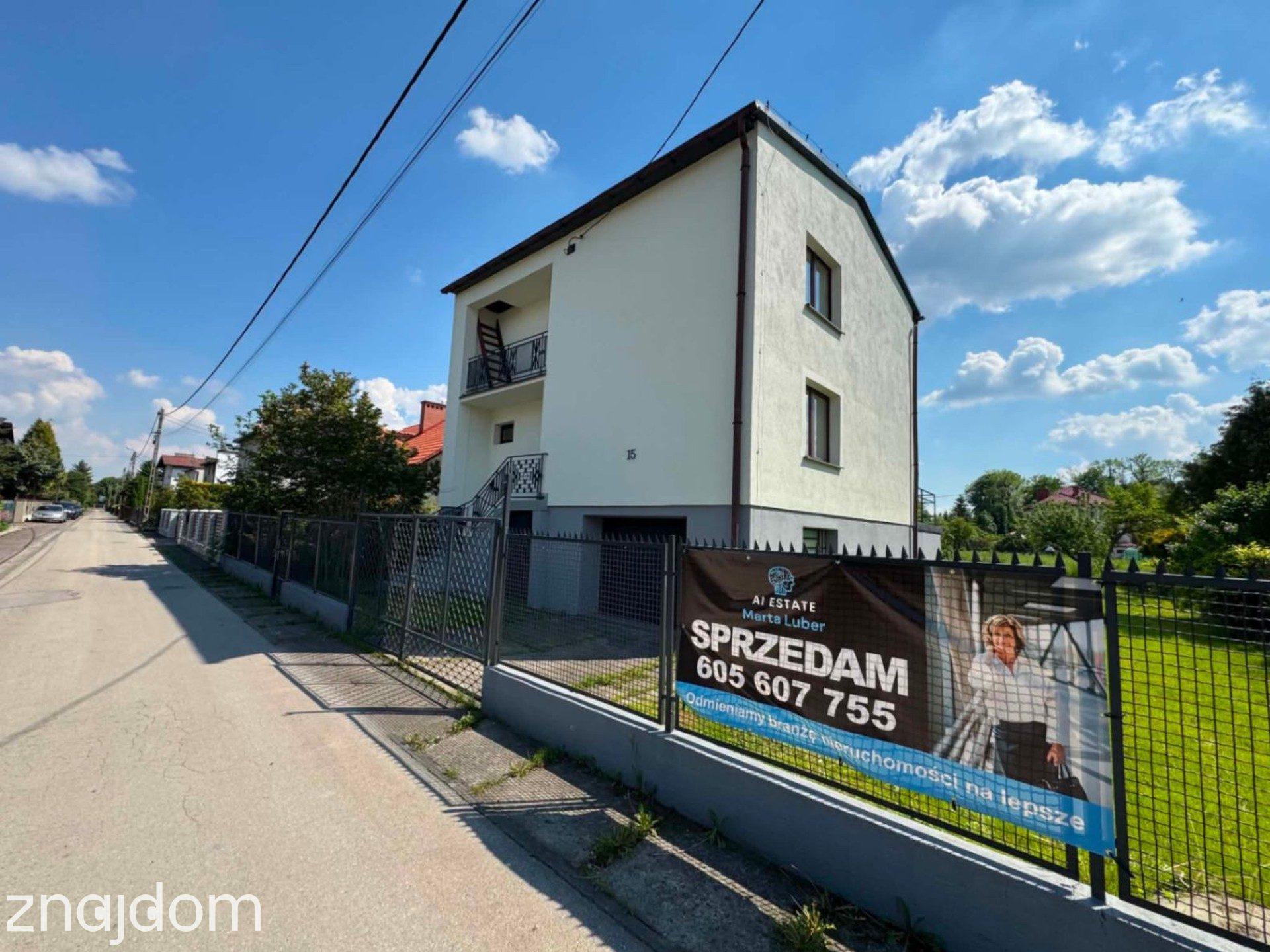 Dom w doskonałej lokalizacji. - zdjęcie 3