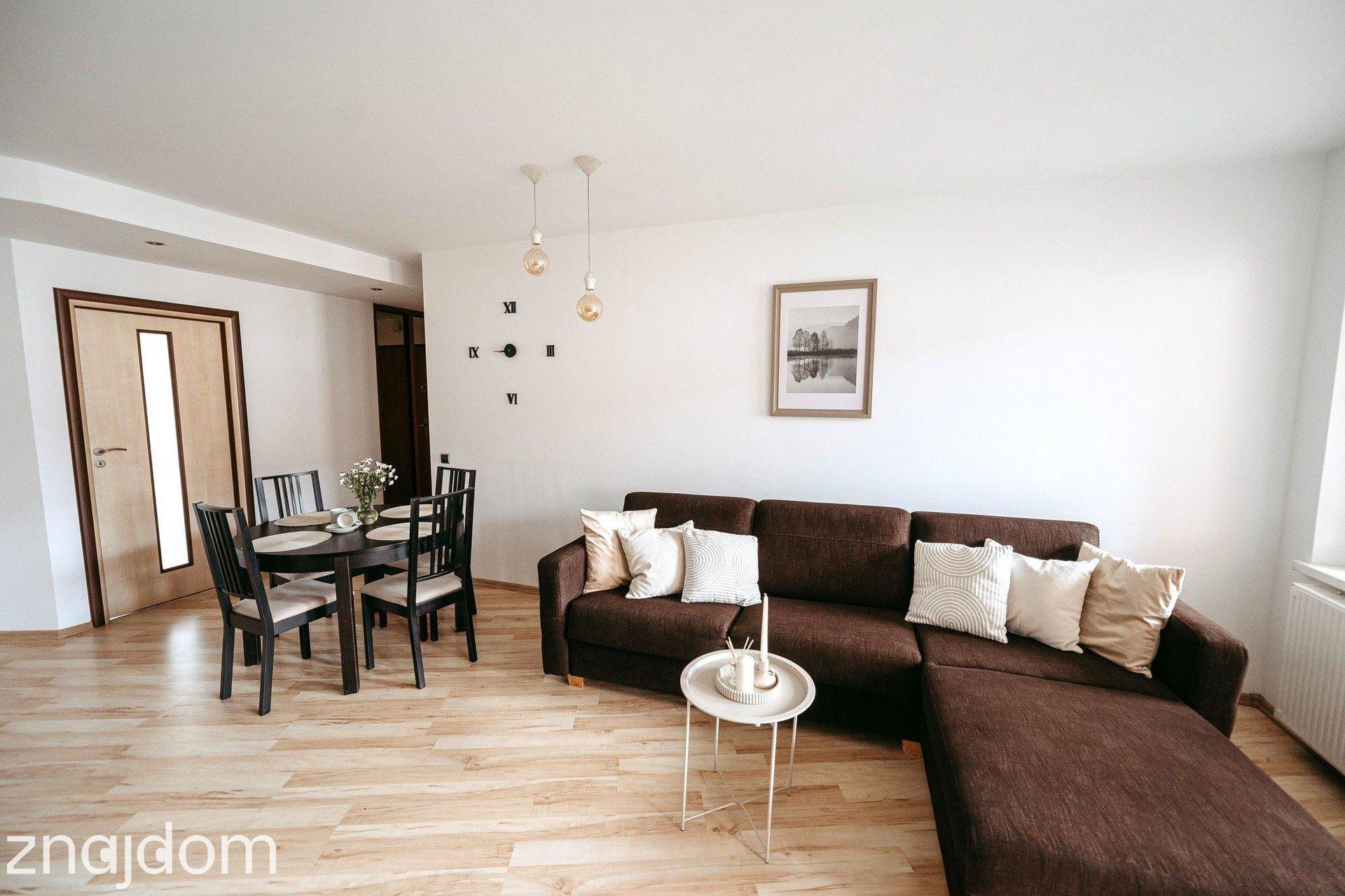 62 m² | 3 pokoje | Garaż podziemny | Prestiżowa Kamienica | Blisko gór