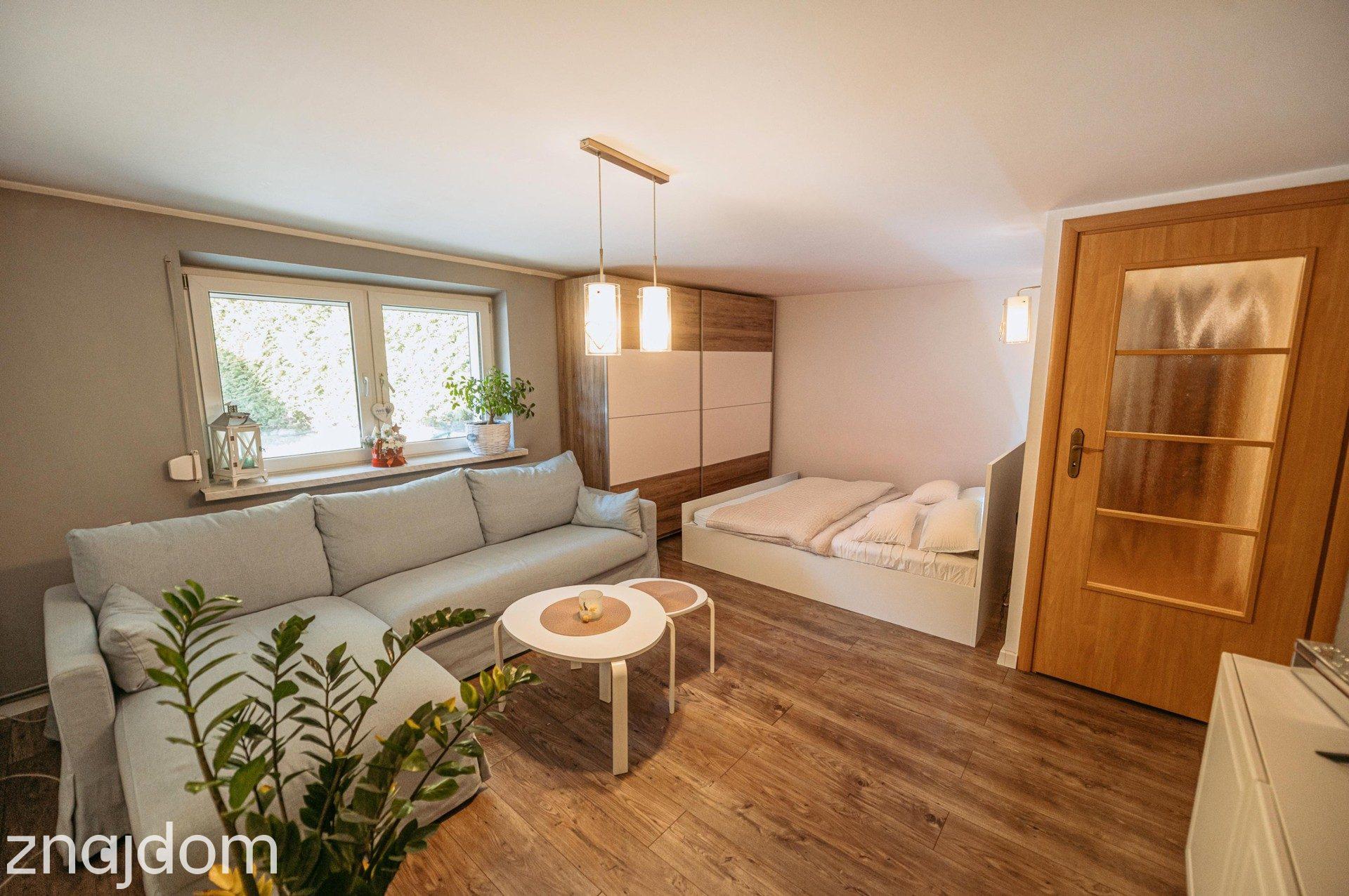 Zadbany dom 160m2 w Pisarzowicach z garażem - 2km od granicy Bielska - zdjęcie 13