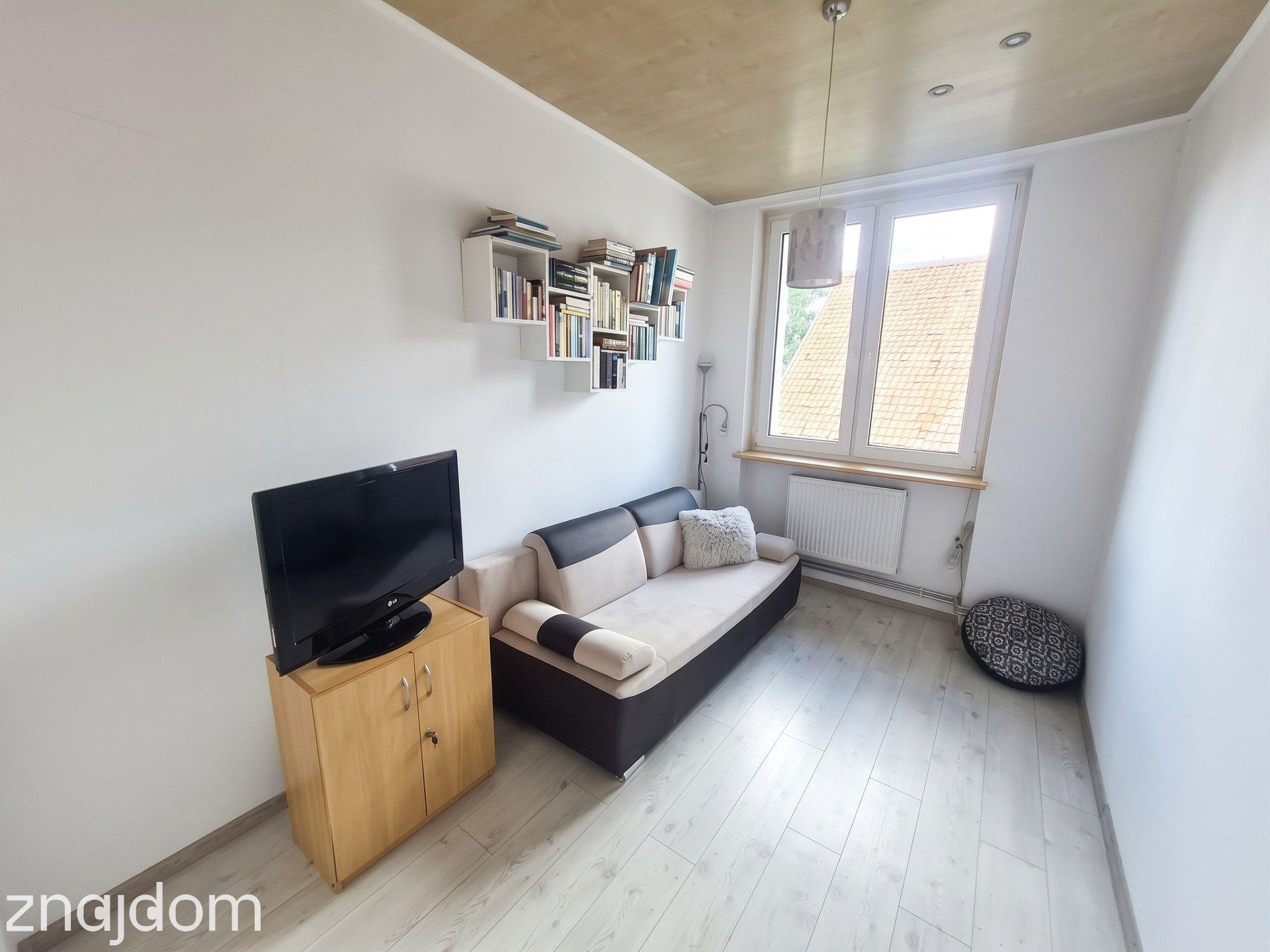 3-pokojowe mieszkanie z garażem i prywatną działką 550m² Kończewicach - zdjęcie 6