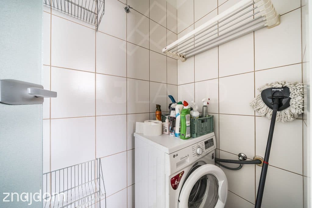 Komfortowe 3 pokojowe mieszkanie z dużym balkonem! - zdjęcie 12